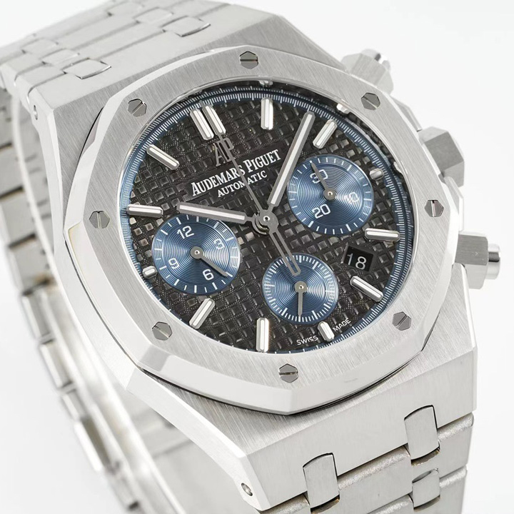 Audemars Piguet Royal Oak Chronograph - DopestKickz