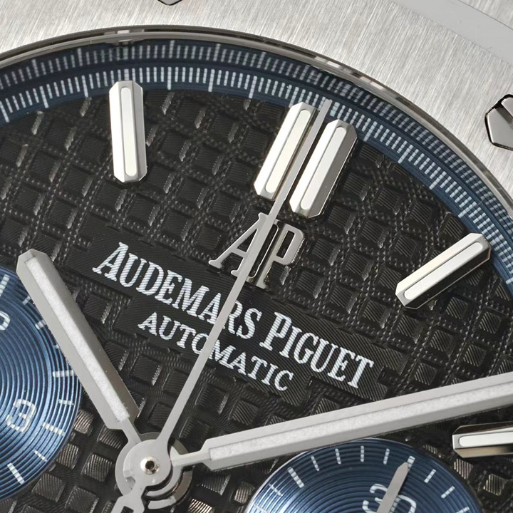 Audemars Piguet Royal Oak Chronograph - DopestKickz