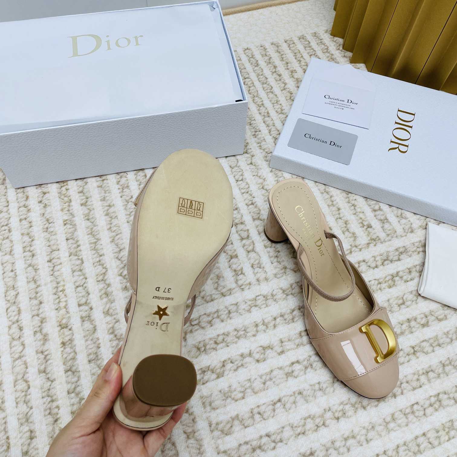 Dior C'est Dior Slingback Pump - DopestKickz