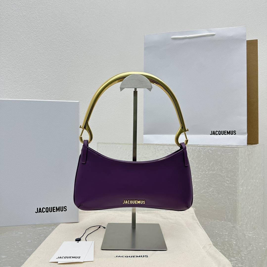 Jacquemus Le Bisou Mousqueton Carabiner Strap Shoulder Bag - DopestKickz