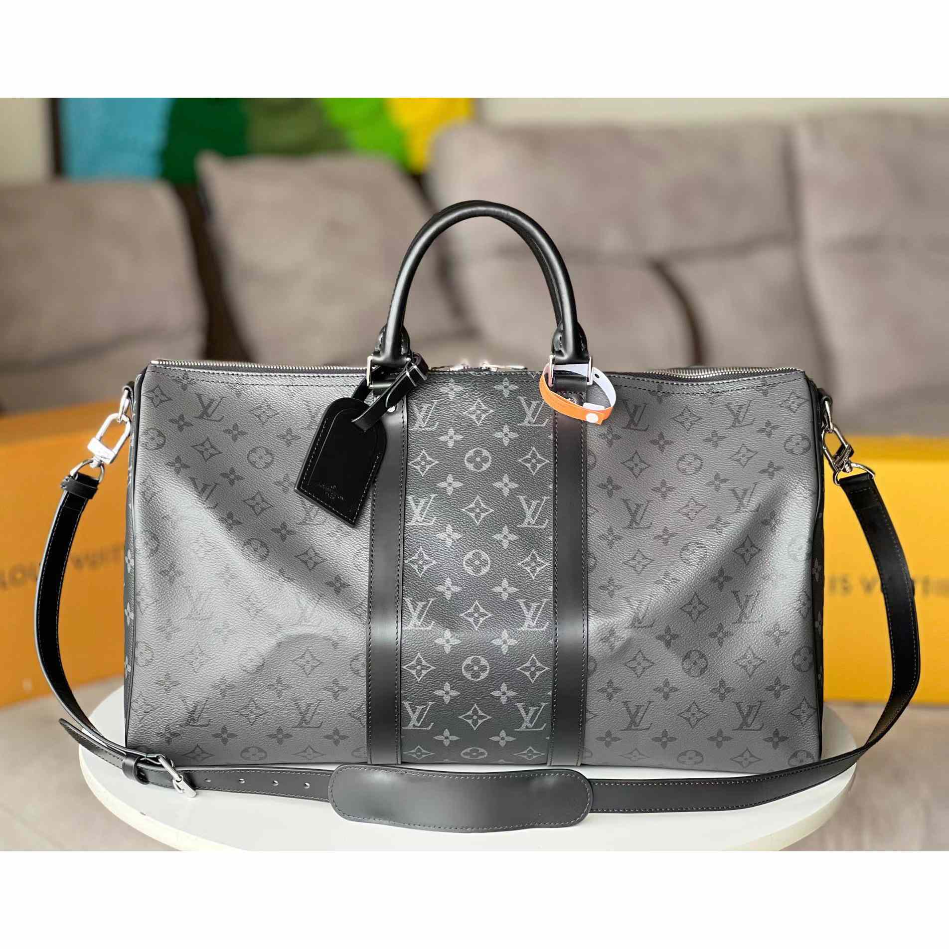 Louis Vuitton Keepall Bandoulière 50  M45392 - DopestKickz