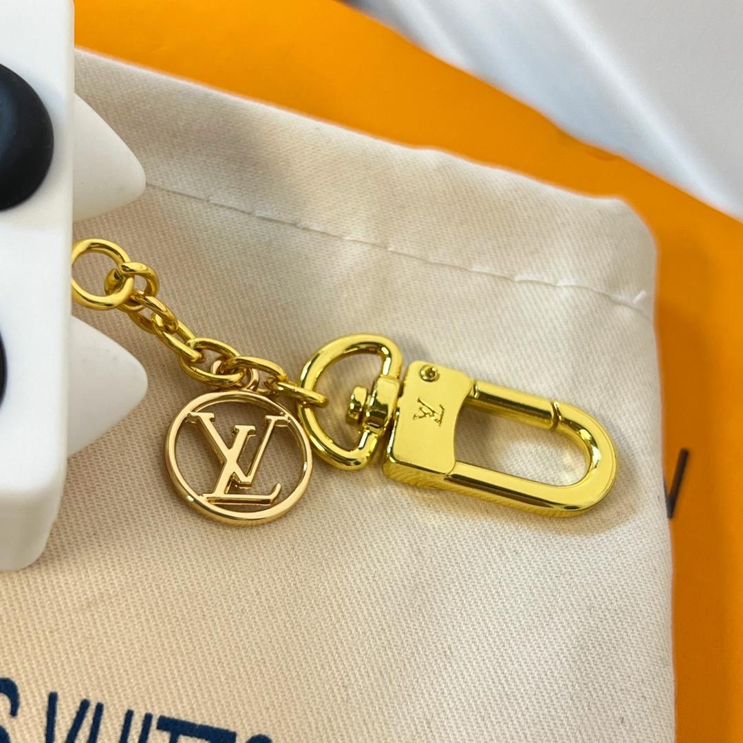 Louis Vuitton Catrunk Keyring   M00825 - DopestKickz