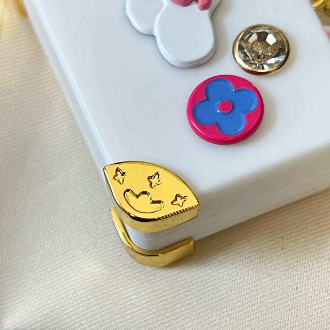 Louis Vuitton Catrunk Keyring   M00825 - DopestKickz