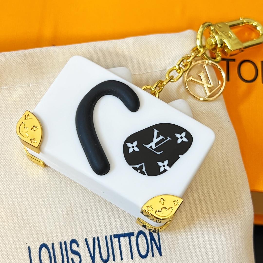 Louis Vuitton Catrunk Keyring   M00825 - DopestKickz