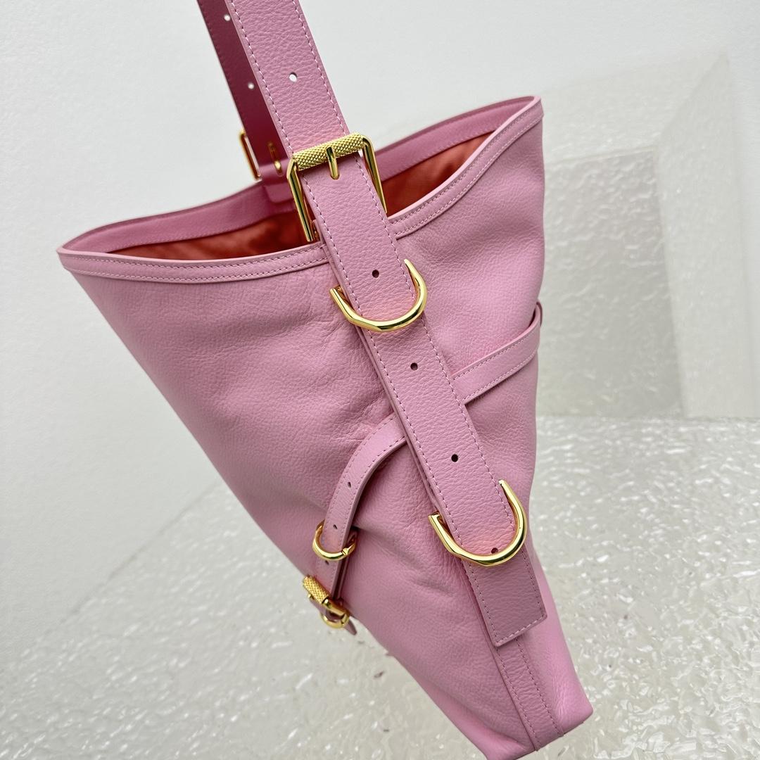 Givenchy Medium Voyou Bag In Leather(32-37-6.5cm) - DopestKickz