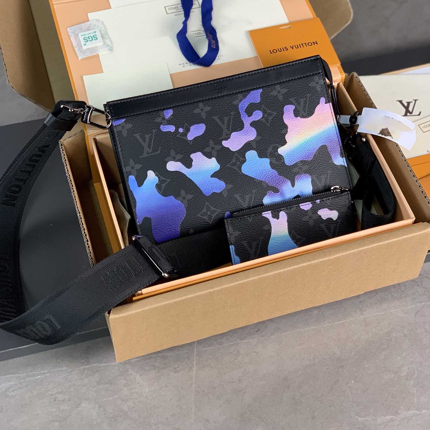 Louis Vuitton Gaston Wearable Wallet(18.5 x 11 x 6.5cm)M81753 - DopestKickz