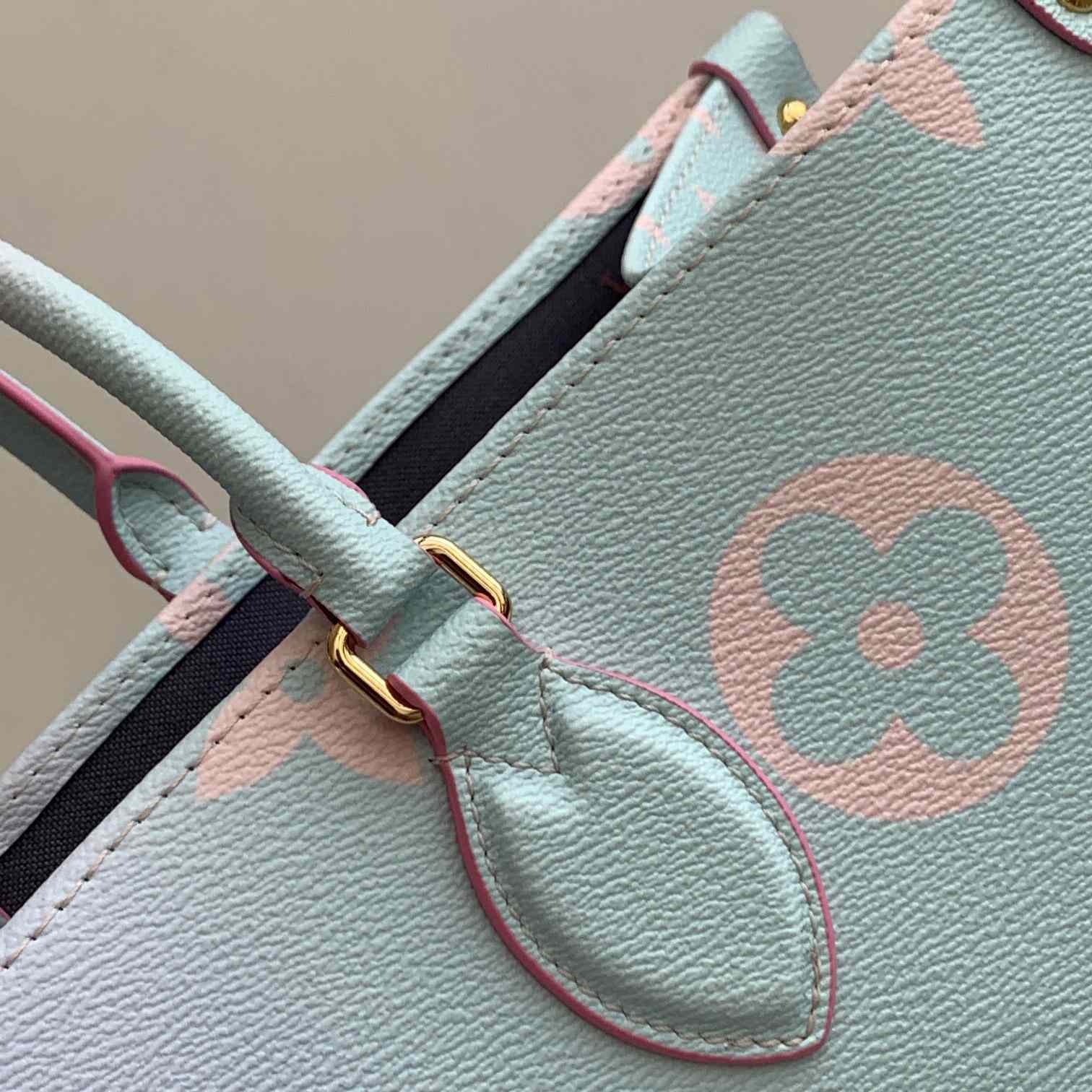 Louis Vuitton OnTheGo GM(41 x 34 x 19cm)     M46076 - DopestKickz