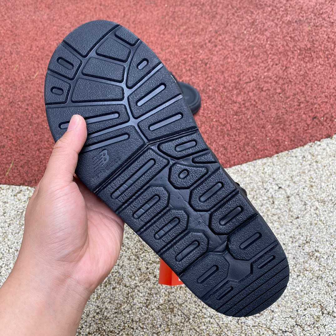 New Balance Caravan Ulti Sandals  - DopestKickz