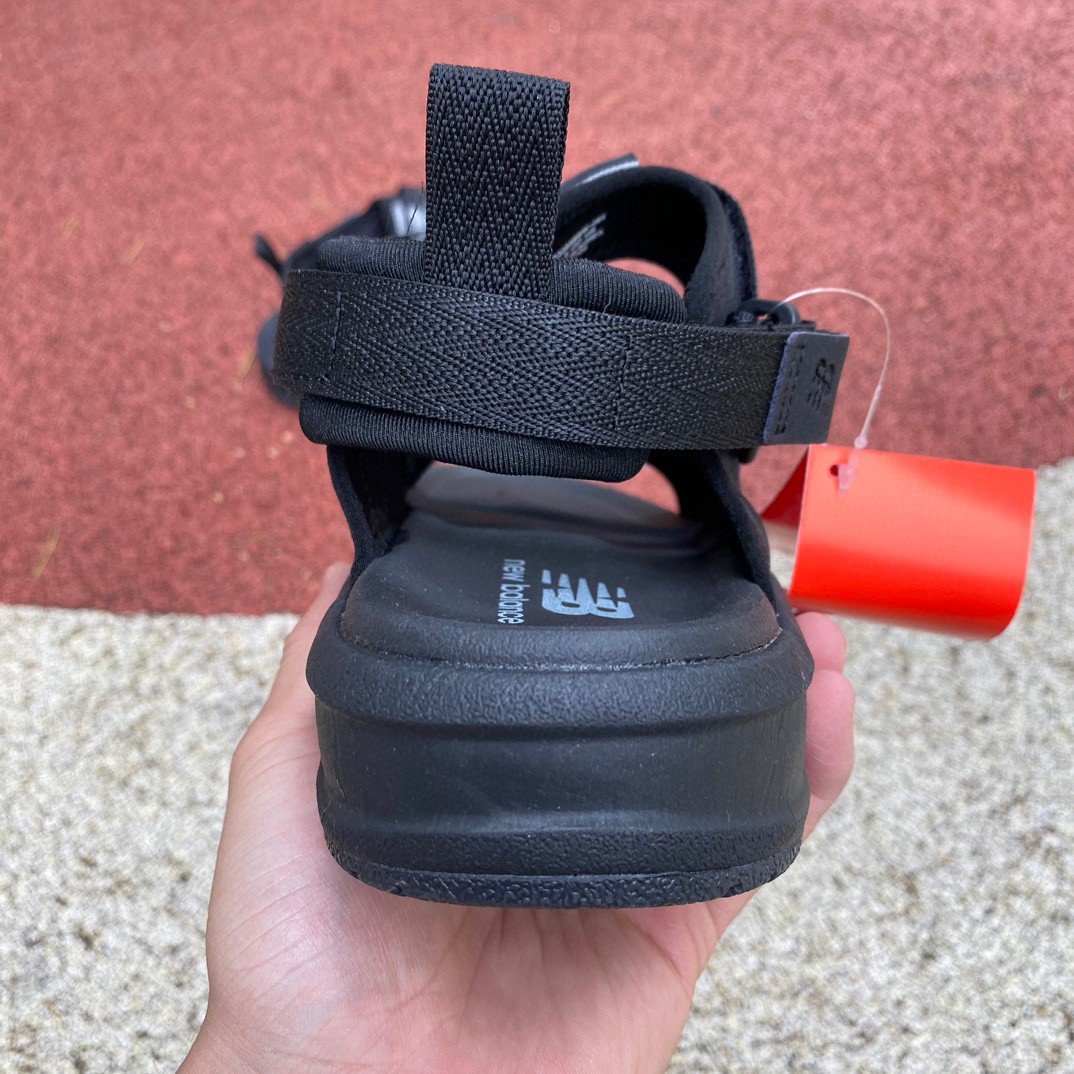 New Balance Caravan Ulti Sandals  - DopestKickz