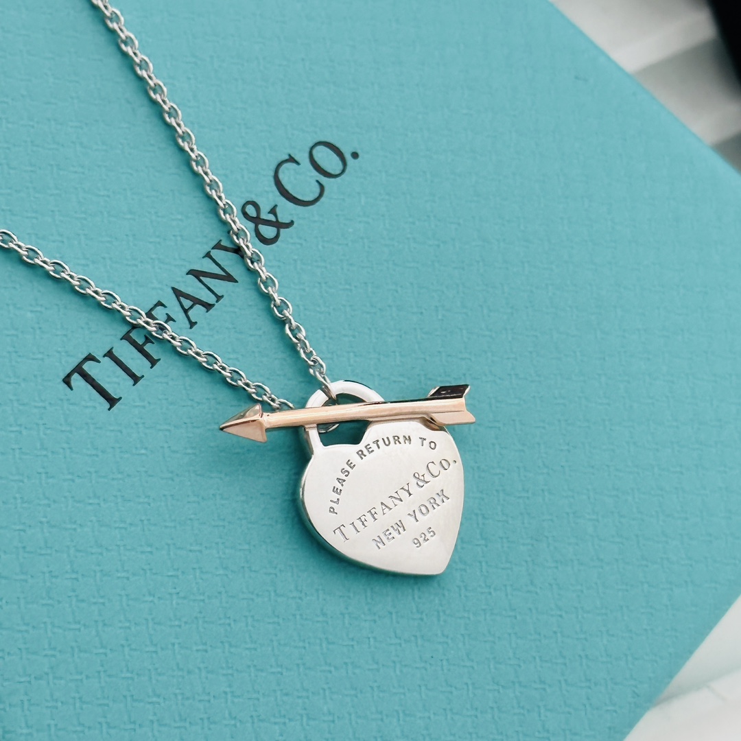 Tiffany&CO Lovestruck Heart Tag Pendant - DopestKickz