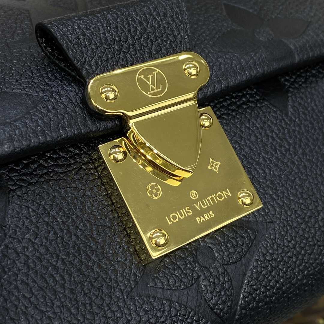 Louis Vuitton Favorite(24 x 14 x 9cm)    M45813 - DopestKickz