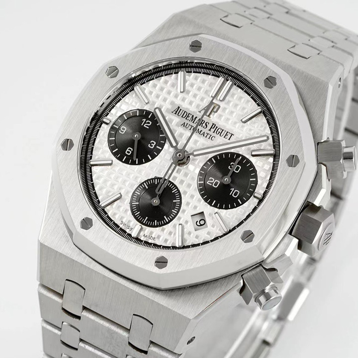 Audemars Piguet Royal Oak Chronograph - DopestKickz