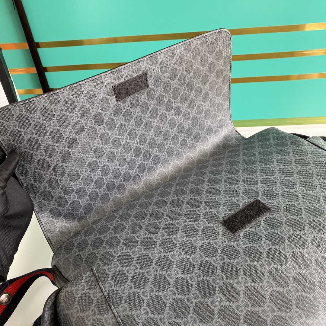 Gucci GG Supreme Shoulder Bag(44-28-14cm)    - DopestKickz