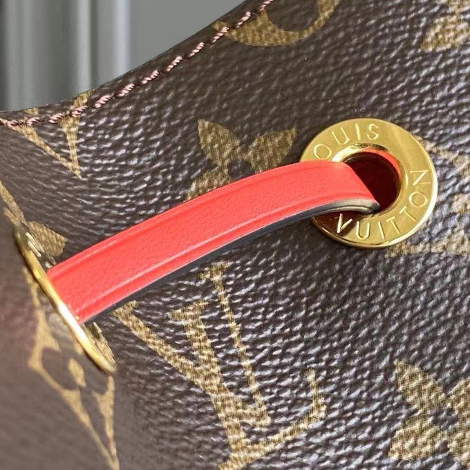 Louis Vuitton Néonoé (26 x 26 x 17.5cm) M44021 - DopestKickz