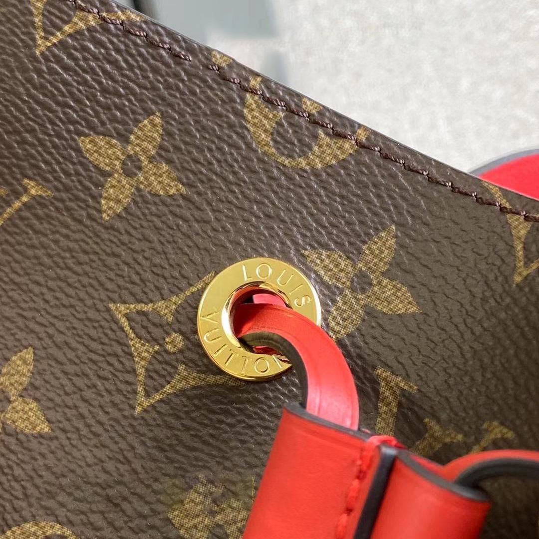 Louis Vuitton Néonoé (26 x 26 x 17.5cm) M44021 - DopestKickz