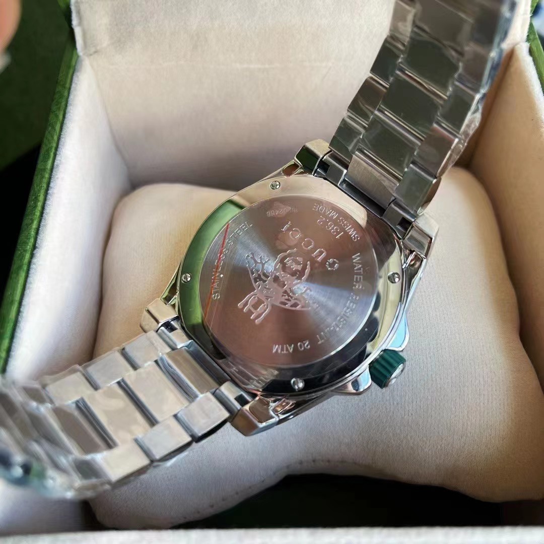 Gucci Dive Watch, 45MM  - DopestKickz