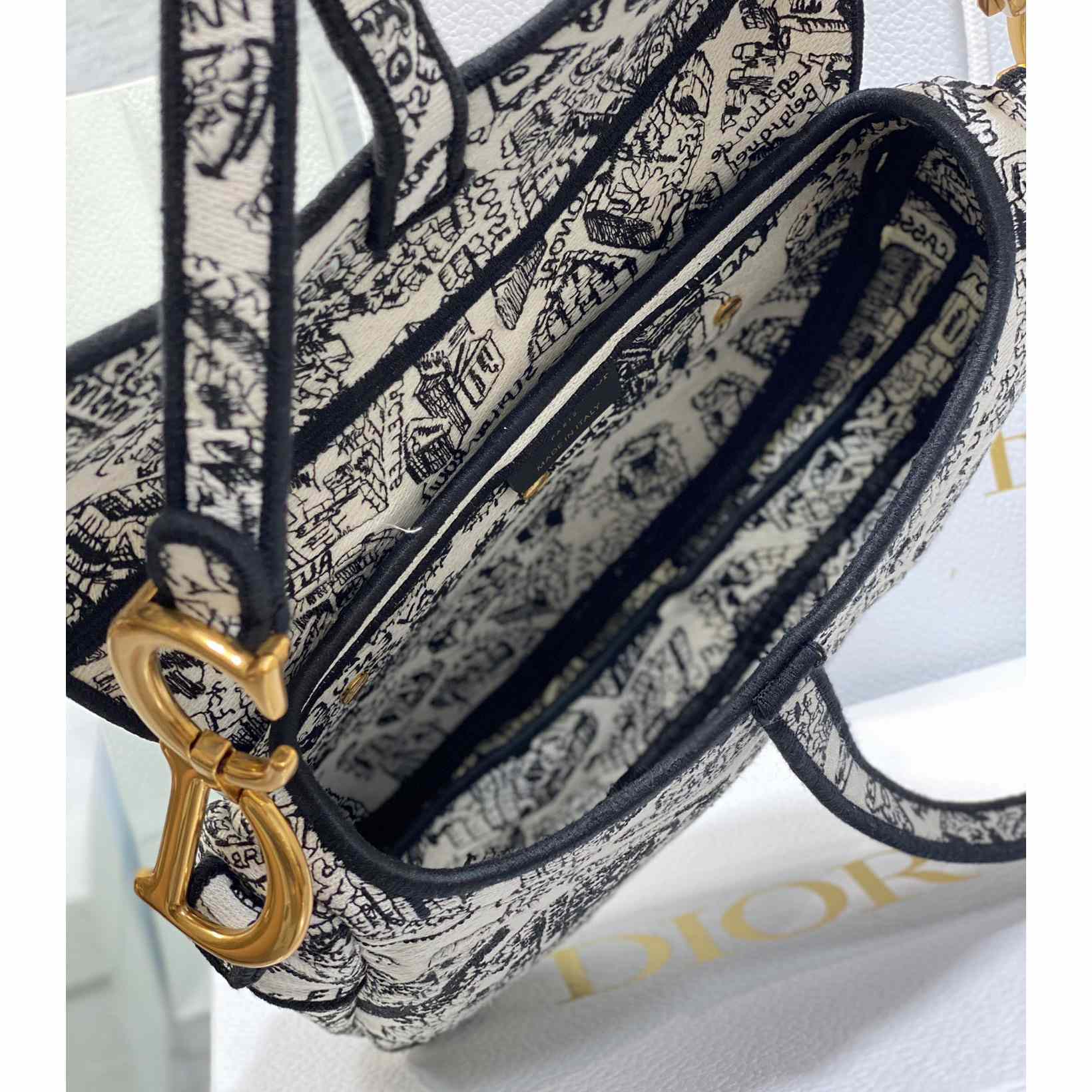 Dior Saddle Bag  - DopestKickz