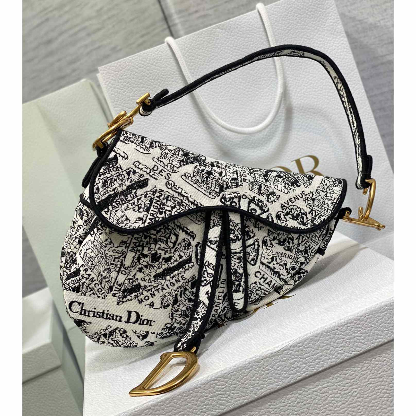 Dior Saddle Bag  - DopestKickz