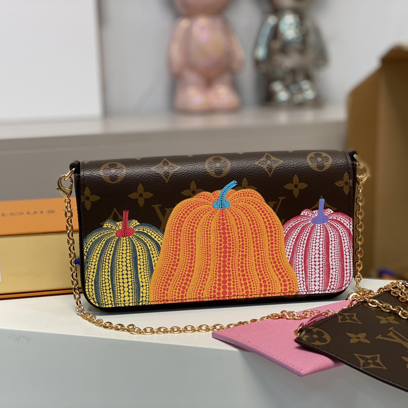 Louis Vuitton LV x YK Félicie Pochette (21 x 12 x 3 cm)   M82108 - DopestKickz