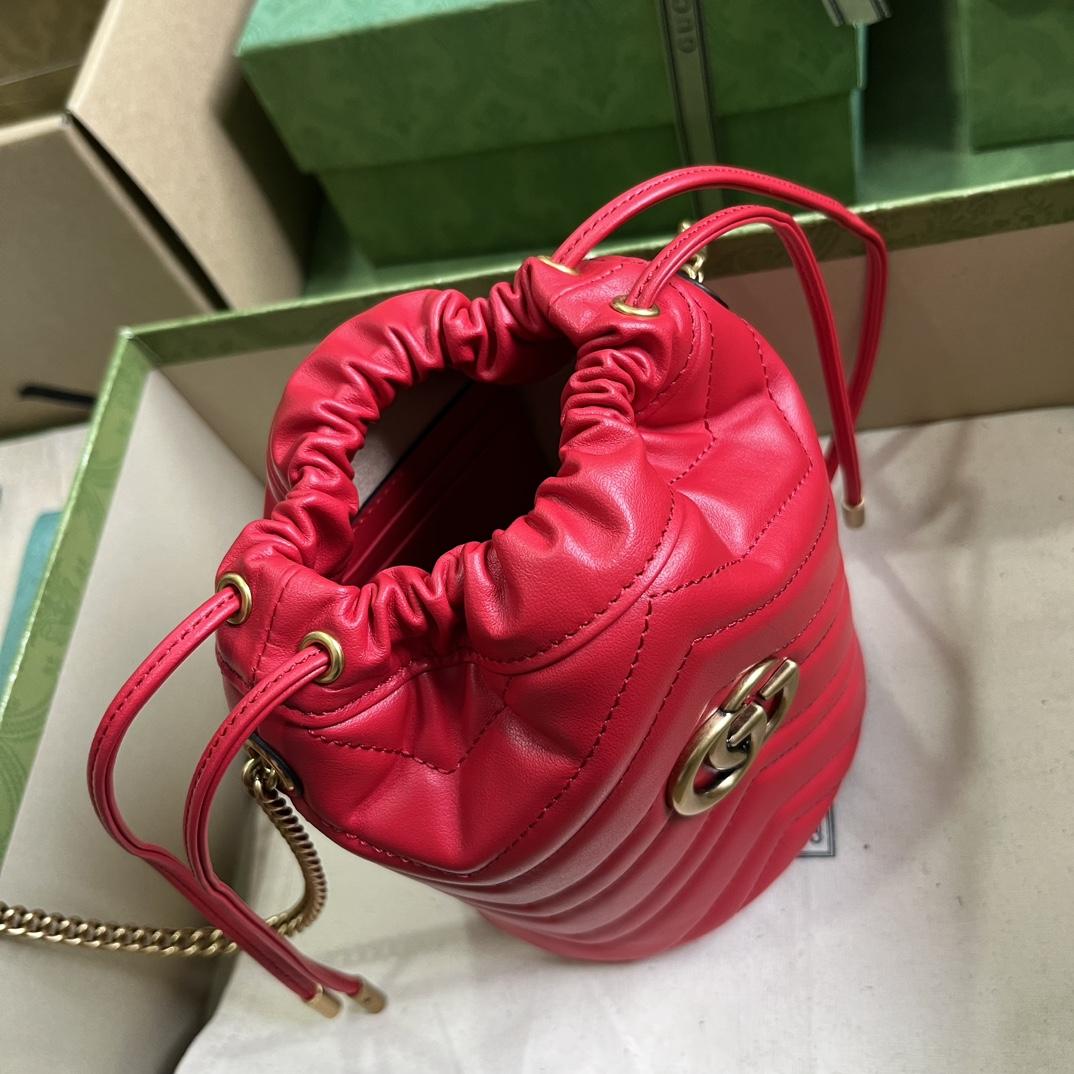 Gucci GG Marmont Matelassé Mini Bucket Bag  (19-17-13cm) - DopestKickz