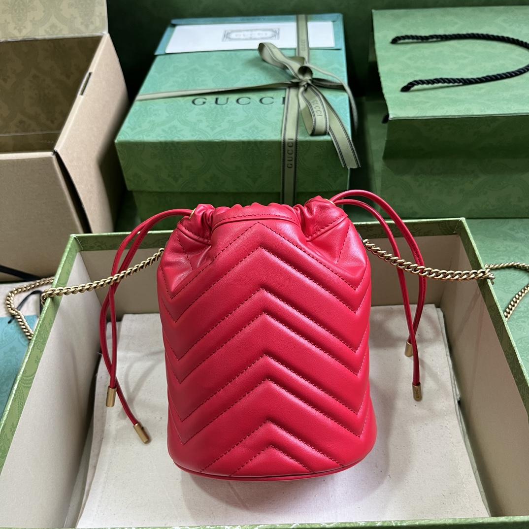 Gucci GG Marmont Matelassé Mini Bucket Bag  (19-17-13cm) - DopestKickz