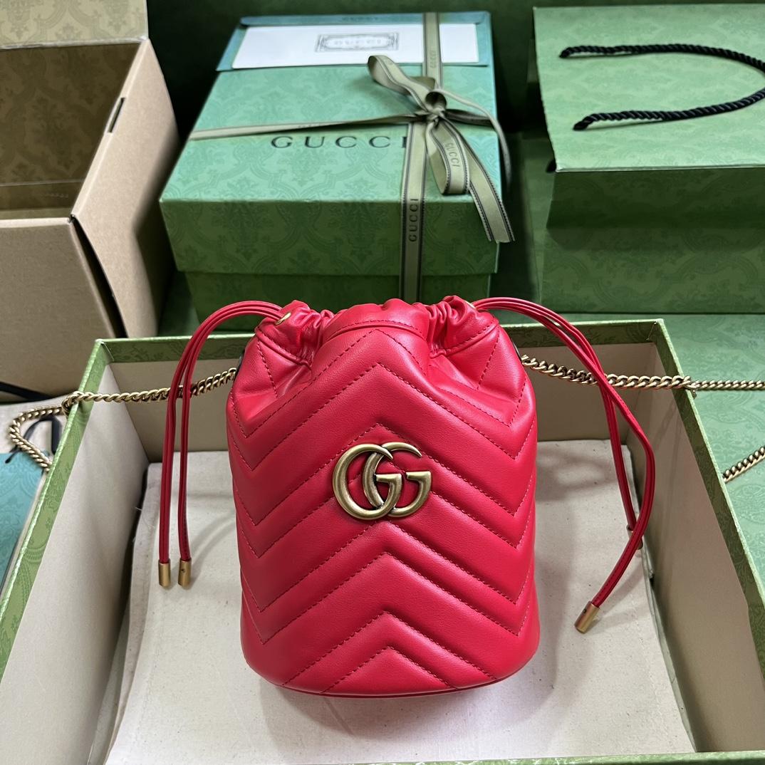Gucci GG Marmont Matelassé Mini Bucket Bag  (19-17-13cm) - DopestKickz