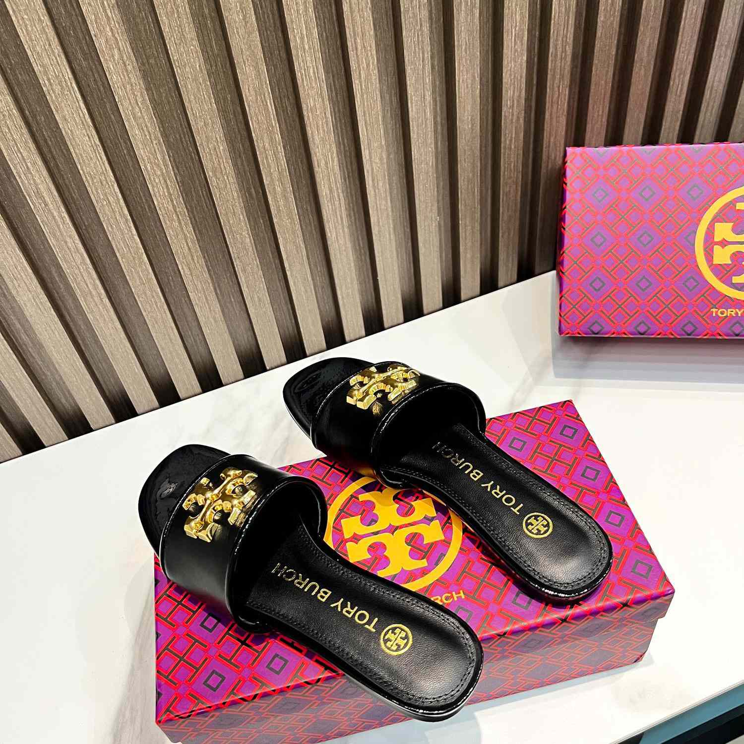 Tory Burch Eleanor Slide - DopestKickz