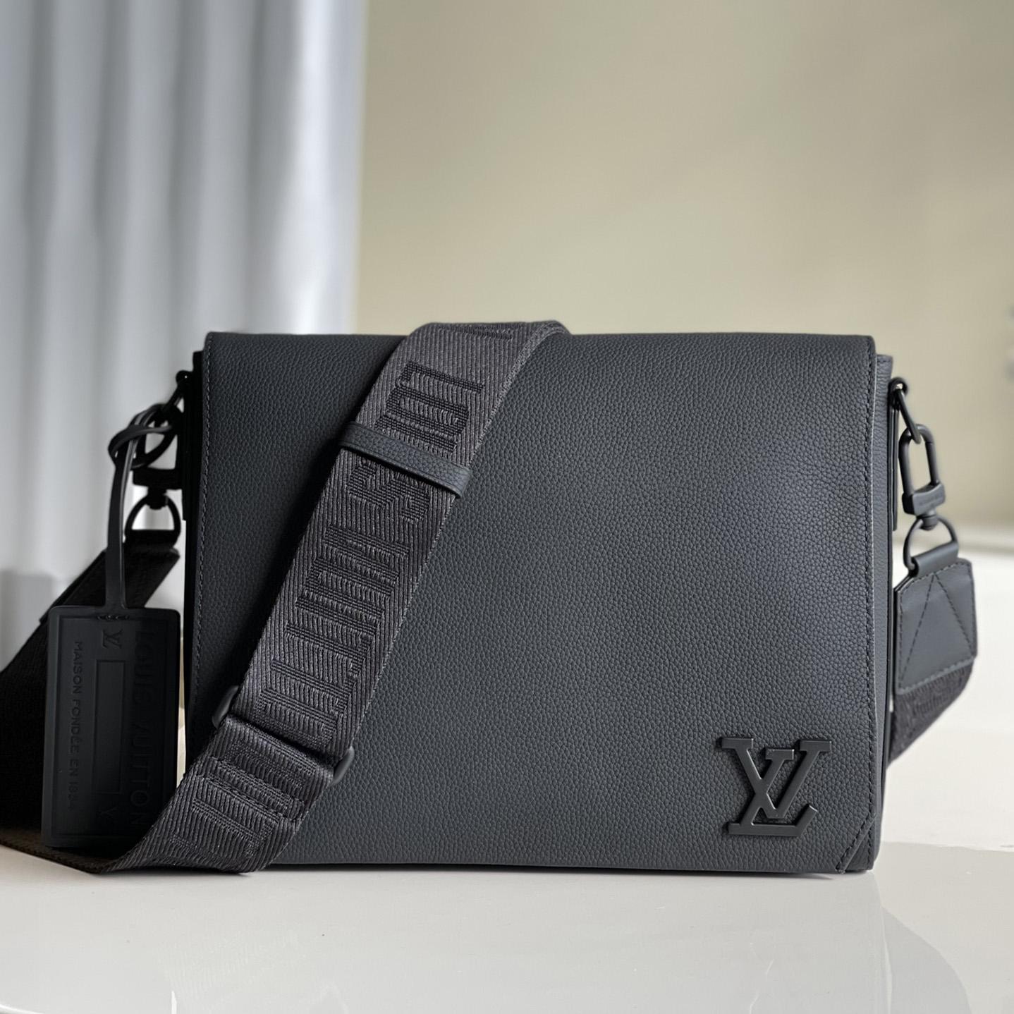 Louis Vuitton Takeoff Messenger(30.5x24x10cm)   M57080 - DopestKickz