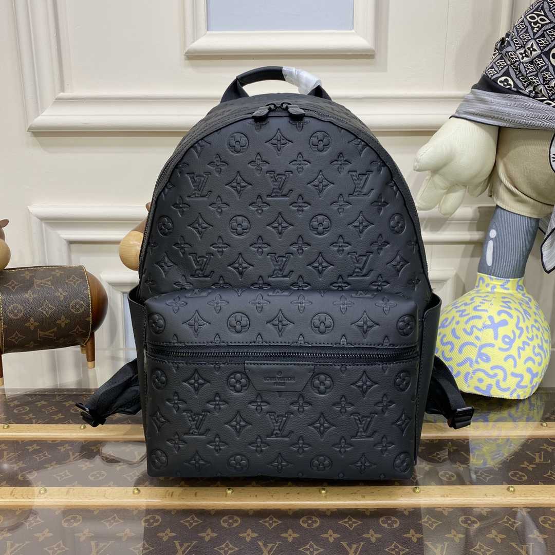 Louis Vuitton Discovery Backpack (29*38*20cm)    M46553 - DopestKickz