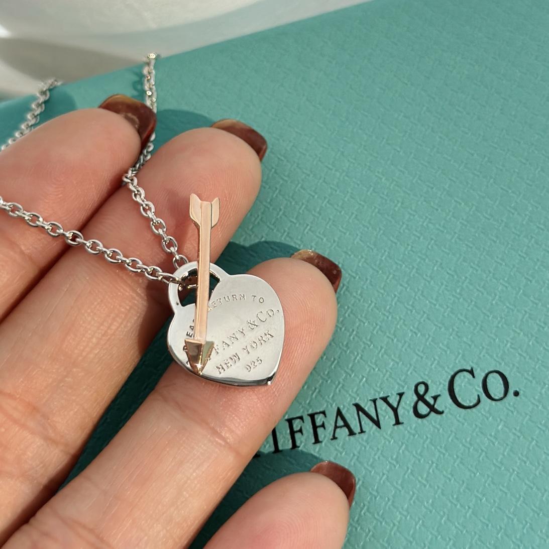 Tiffany&CO Lovestruck Heart Tag Bracelet - DopestKickz