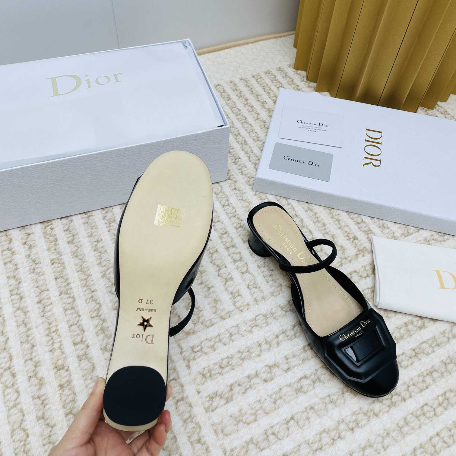 Dior Day Slingback Pump - DopestKickz