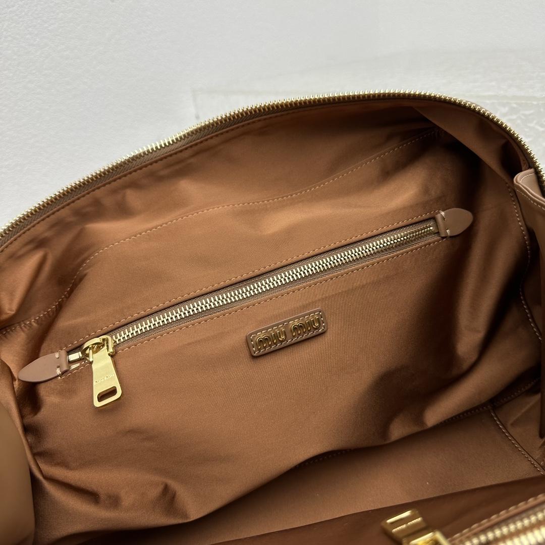 Miu Miu Leather Top-handle Bag - DopestKickz