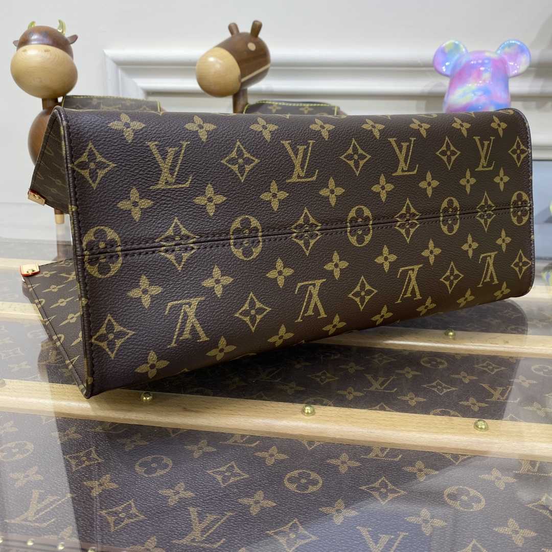 Louis Vuitton LV x YK OnTheGo MM(35 x 27 x 14cm)  M46429 - DopestKickz
