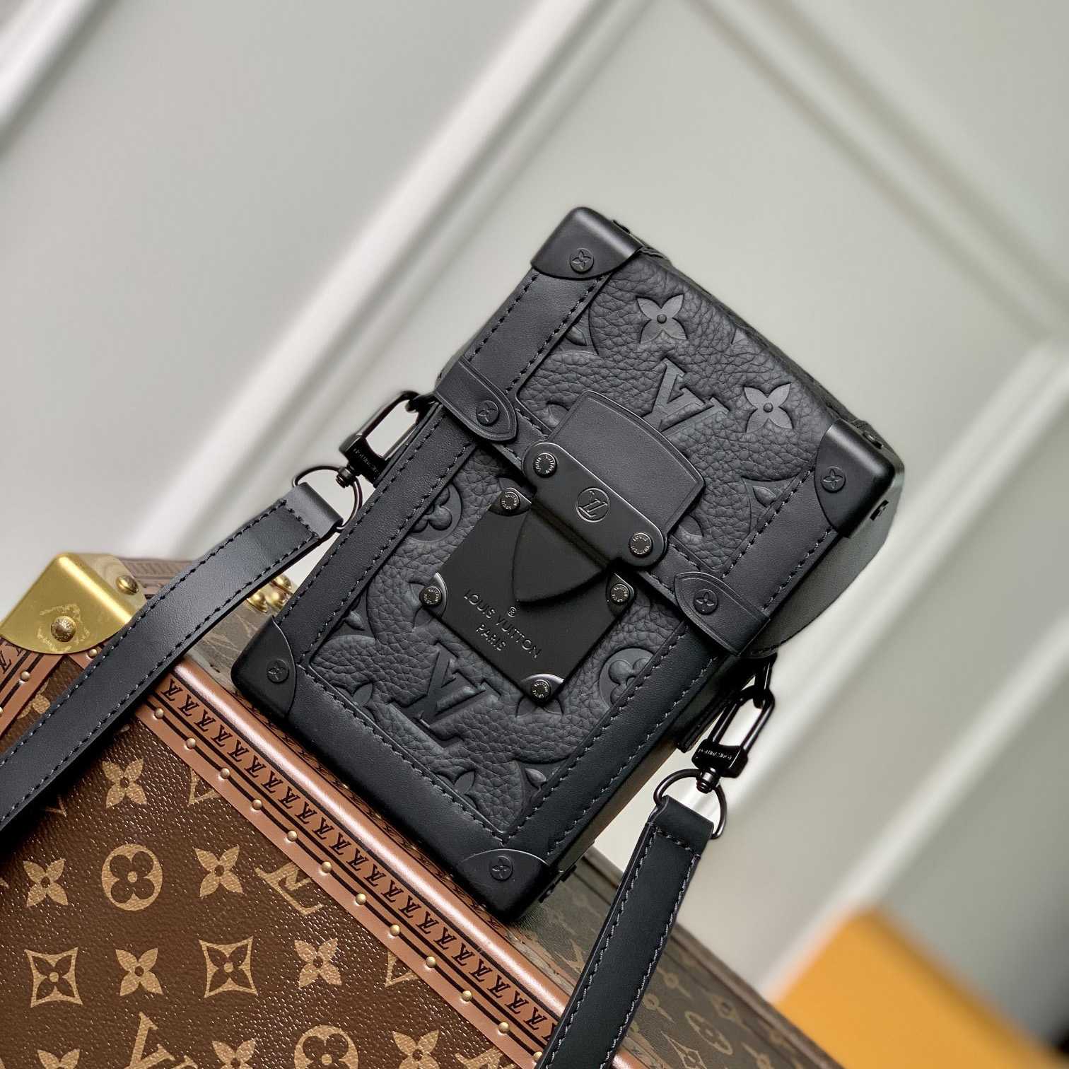 Louis VuittonVertical Trunk Wearable Wallet (10.7x17.5x6.8cm) M82070 - DopestKickz