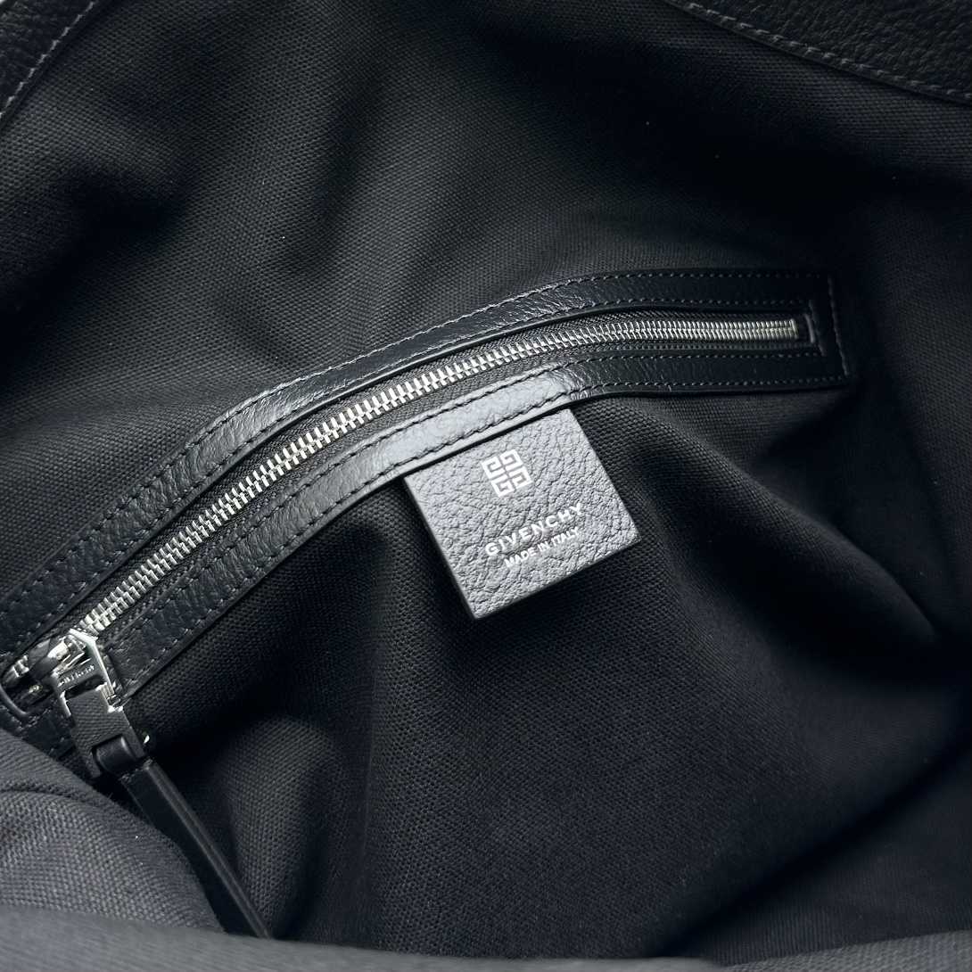 Givenchy Medium Voyou Bag In Leather(32-37-6.5cm) - DopestKickz