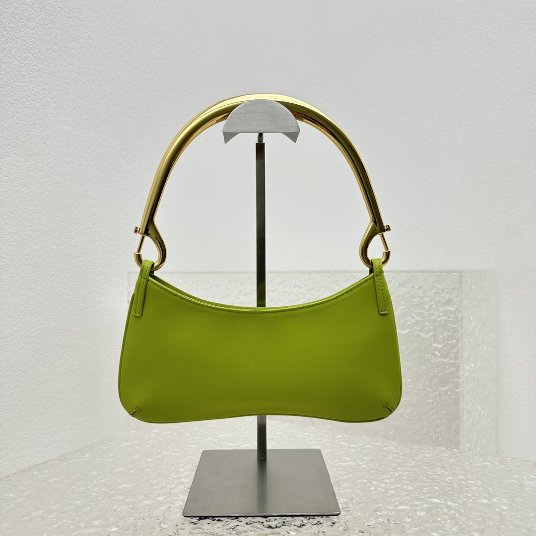 Jacquemus Le Bisou Mousqueton Carabiner Strap Shoulder Bag - DopestKickz