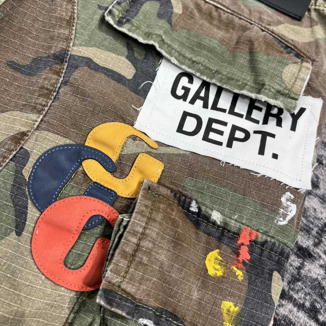 Gallery Dept G Patch Camo Cargo Shorts   629 - DopestKickz