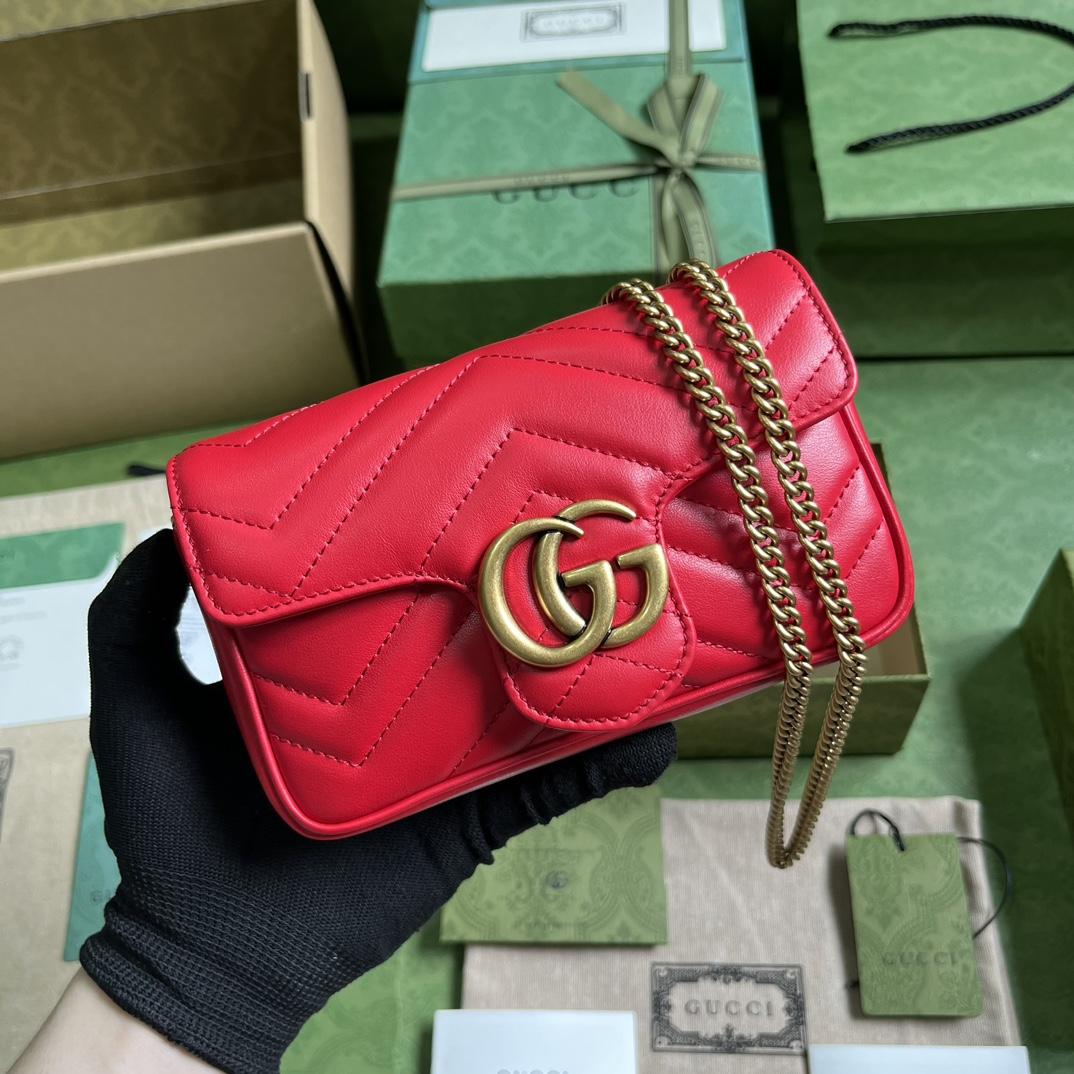 Gucci GG Marmont Matelassé Super Mini Bag (16.5-10-4.5cm) - DopestKickz