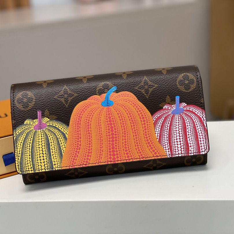 Louis Vuitton LV x YK Sarah Wallet (19 x 10.5 x 2 cm)    M82114 - DopestKickz