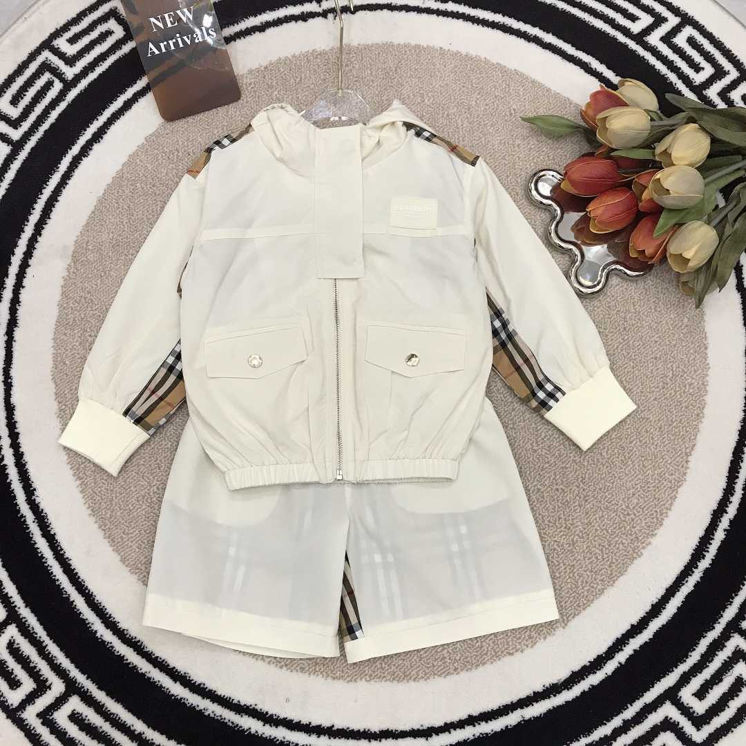 Burberry Kid's suit    (50% Off Sale)  yf1118 - DopestKickz