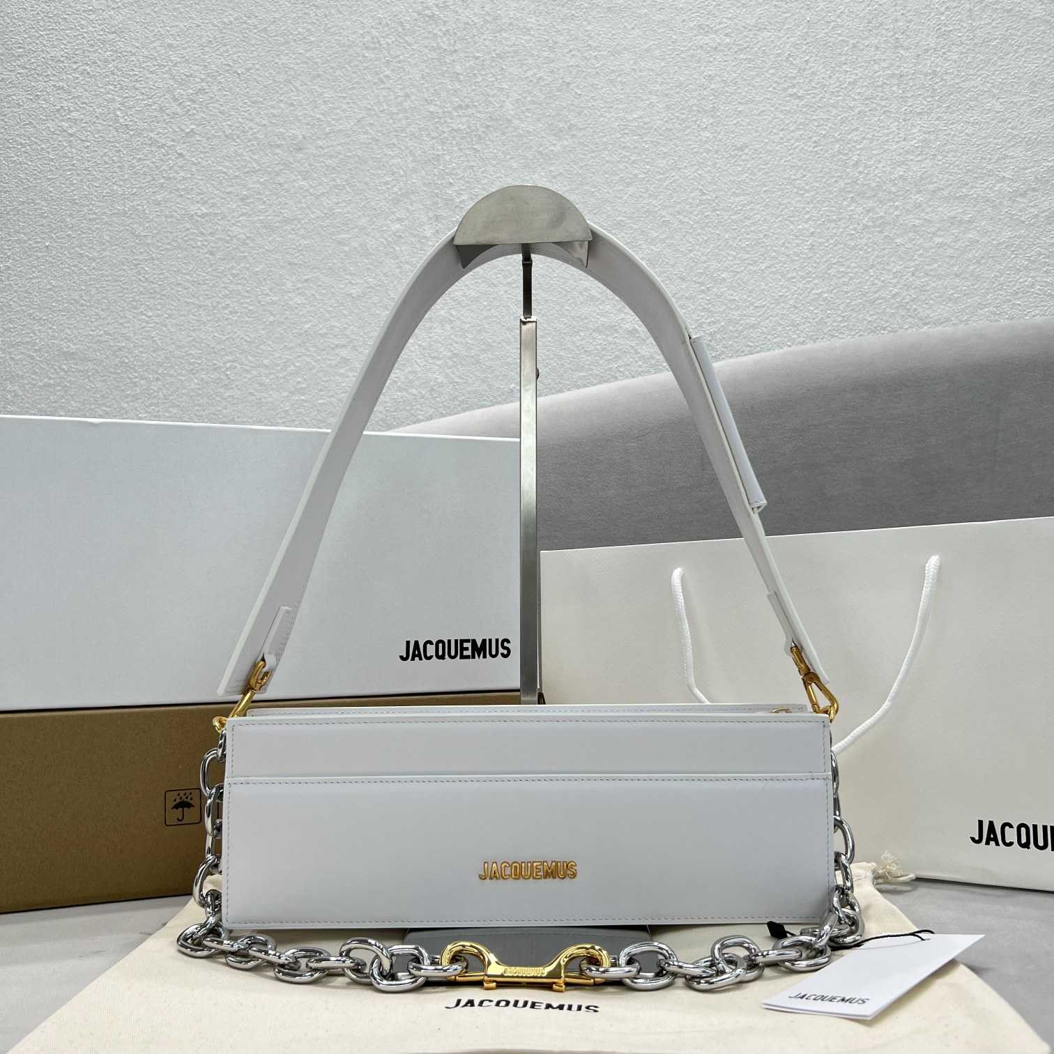 Jacquemus Le Ciuciu Leather Shoulder Bag (30x10.5x4.5cm) - DopestKickz