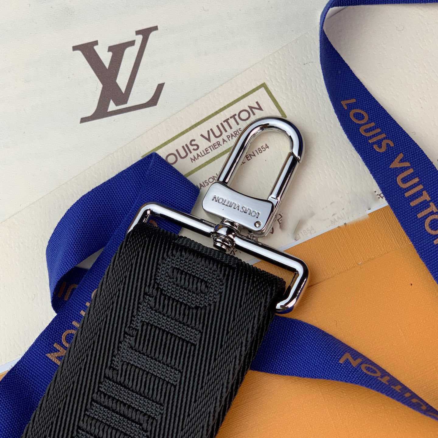 Louis Vuitton Gaston Wearable Wallet(18.5 x 11 x 6.5cm)M30934 - DopestKickz