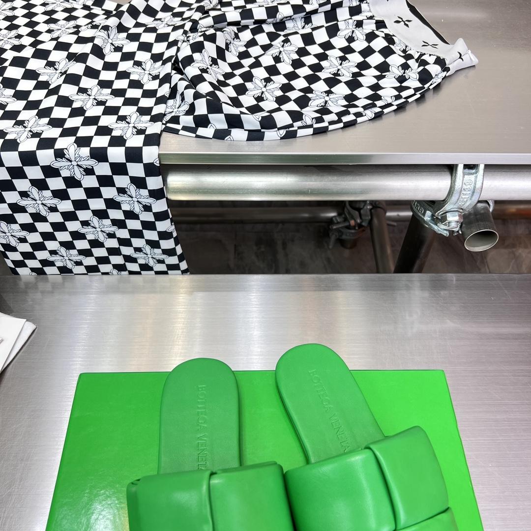 Bottega Veneta Patch Flat Mule - DopestKickz