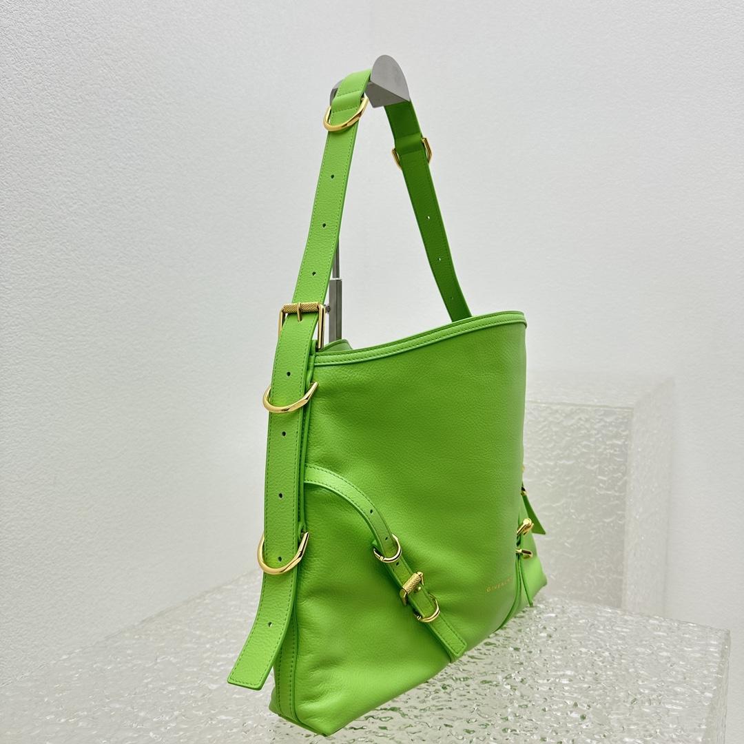 Givenchy Medium Voyou Bag In Leather(32-37-6.5cm) - DopestKickz