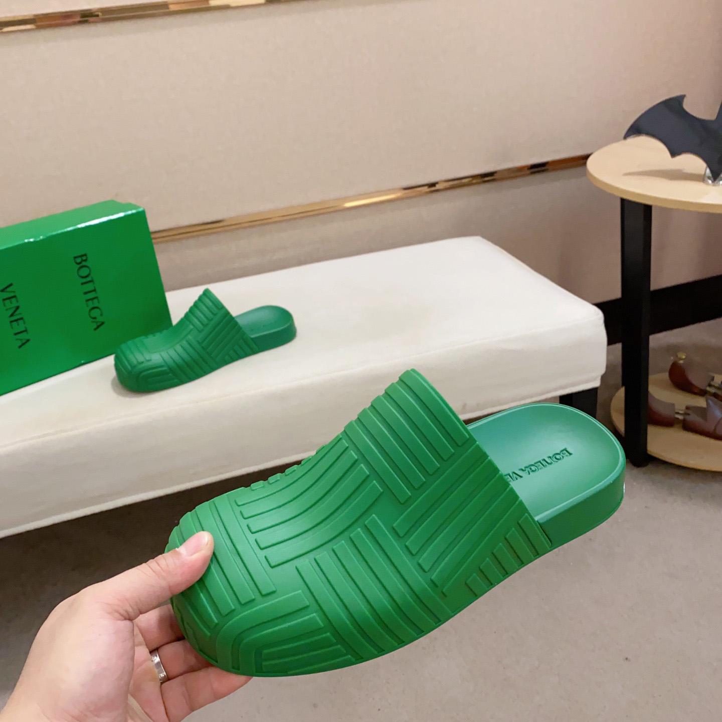 Bottega Veneta Rubber Clogs - DopestKickz