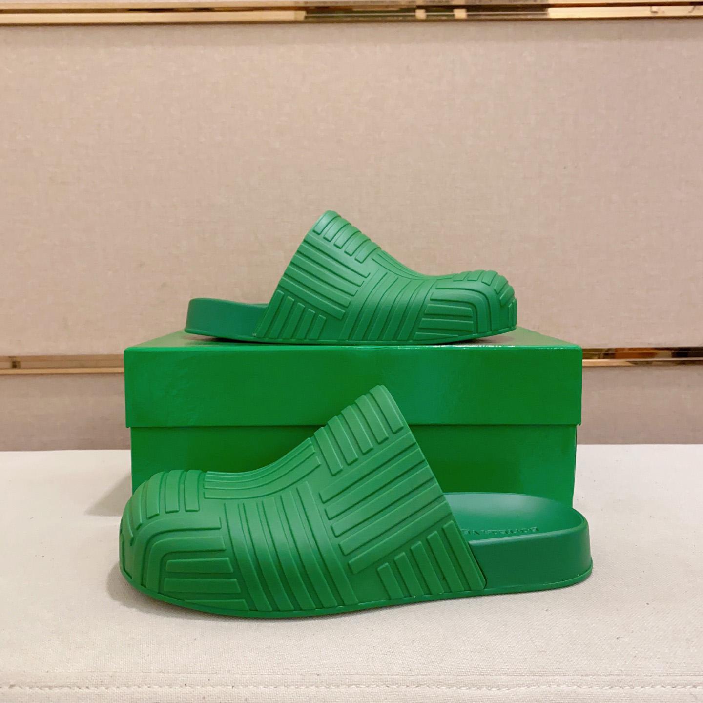 Bottega Veneta Rubber Clogs - DopestKickz
