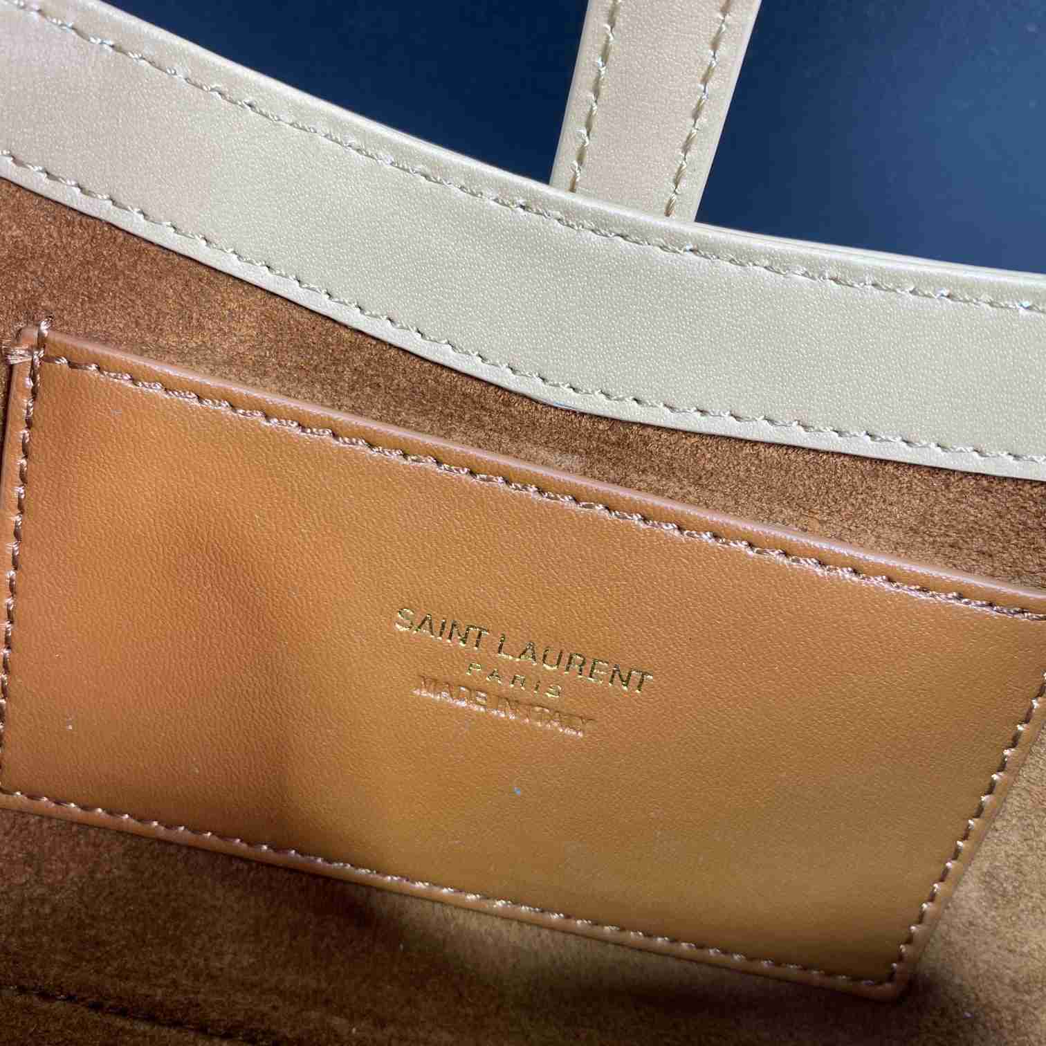 Saint Laurent Le 5 À 7 In Smooth Leather - DopestKickz