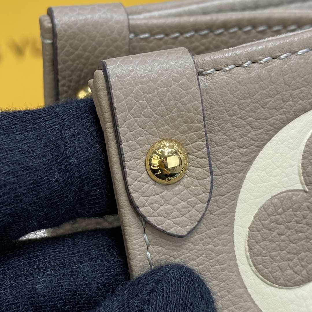 Louis Vuitton OnTheGo MM Tote Bag(34-26-13cm)  M45494 - DopestKickz