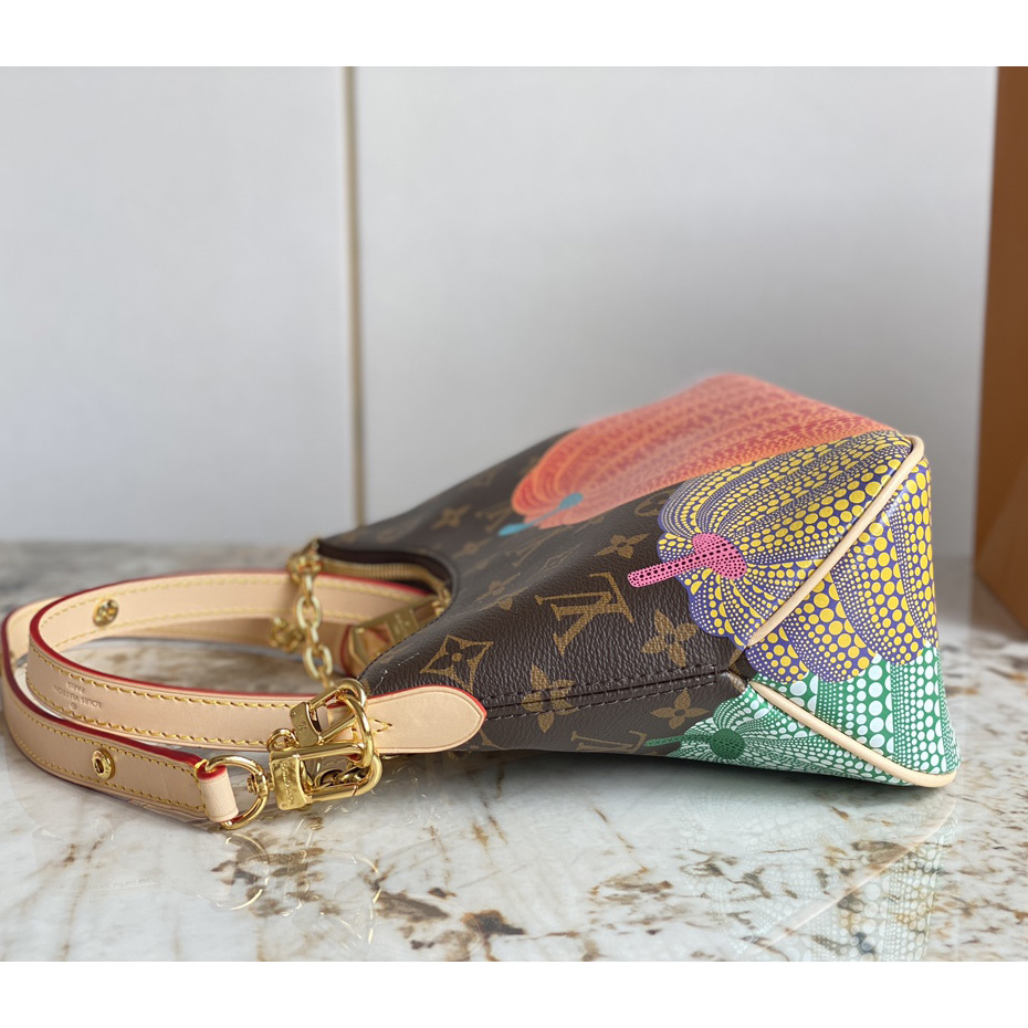 Louis Vuitton LV x YK Boulogne (27-16-10cm)    M46470 - DopestKickz