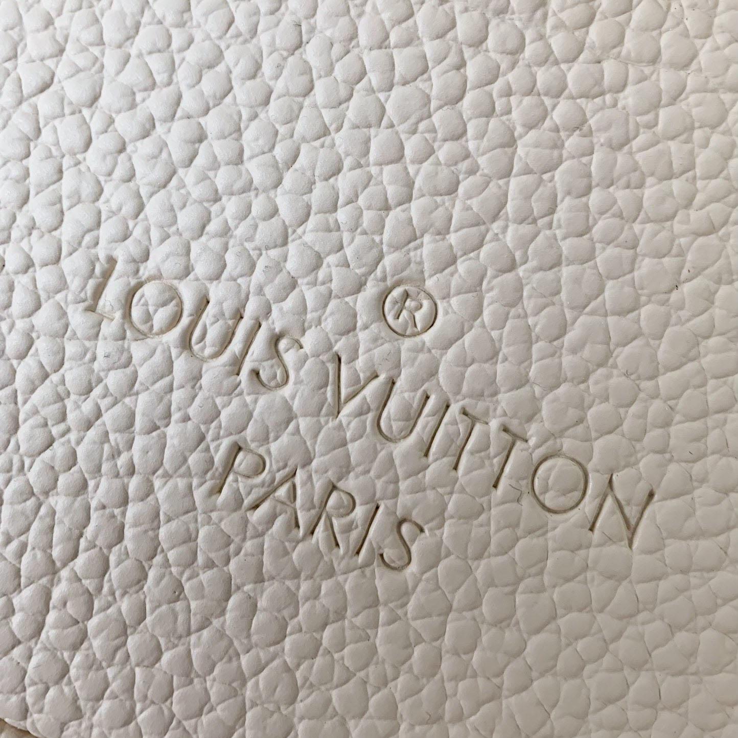 Louis Vuitton Speedy Bandouliere 20    M46397 - DopestKickz